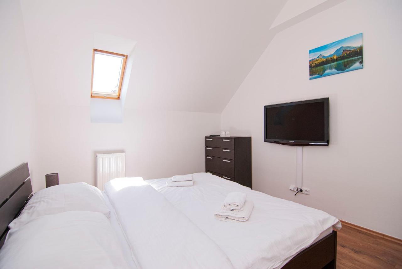 Apartmany Sileas ヴェルカー・ロムニツァ エクステリア 写真