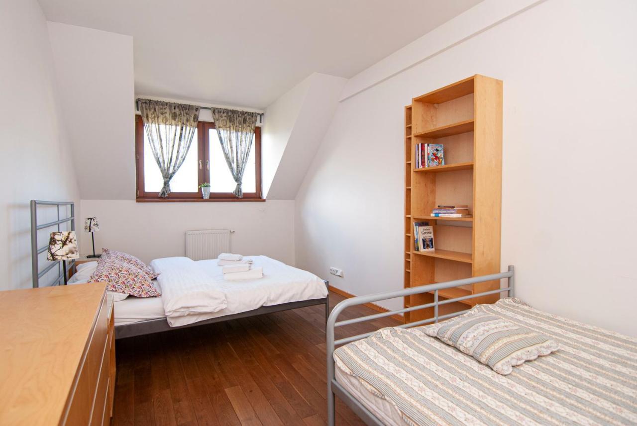 Apartmany Sileas ヴェルカー・ロムニツァ エクステリア 写真